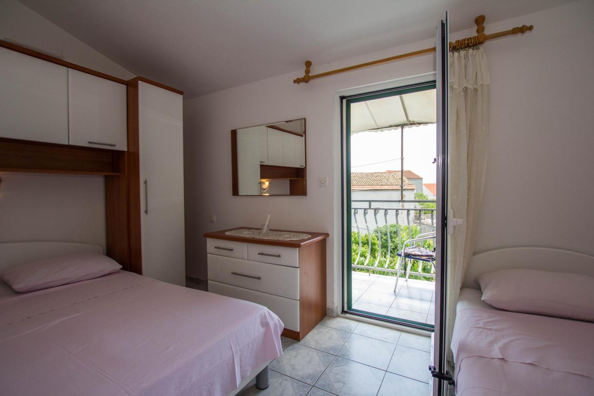 By The Sea Sucuraj, Hvar - 566 Apartment